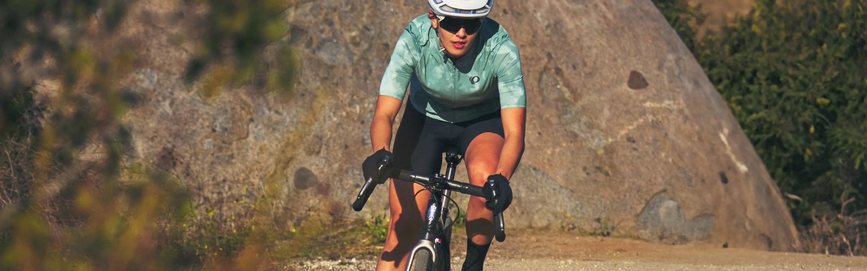 Women's Gravel Cycling